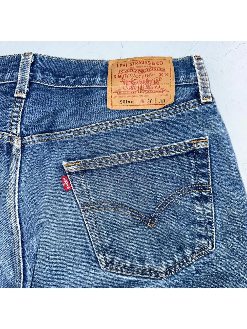 Levis 501 Vintage 90s Mexico Straight Leg Jeans 36x30 Y2K Med Wash Act 33x27